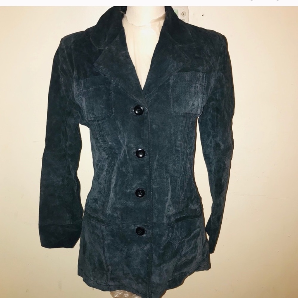Women’s suede jacket